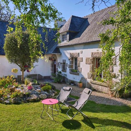 Bed and Breakfast Les Roses Santec Екстер'єр фото
