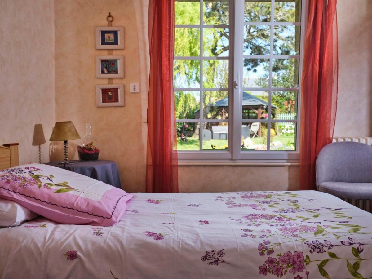 Bed and Breakfast Les Roses Santec Екстер'єр фото