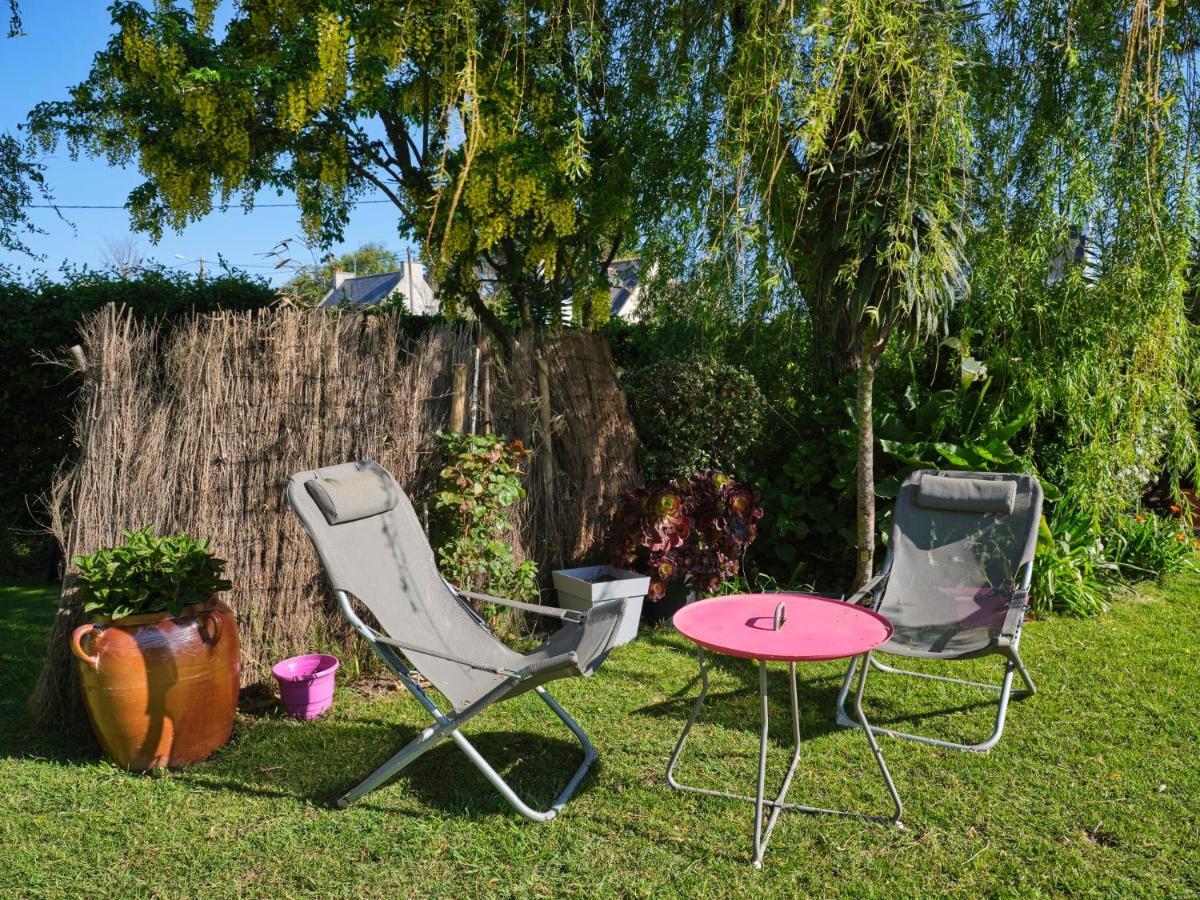 Bed and Breakfast Les Roses Santec Екстер'єр фото