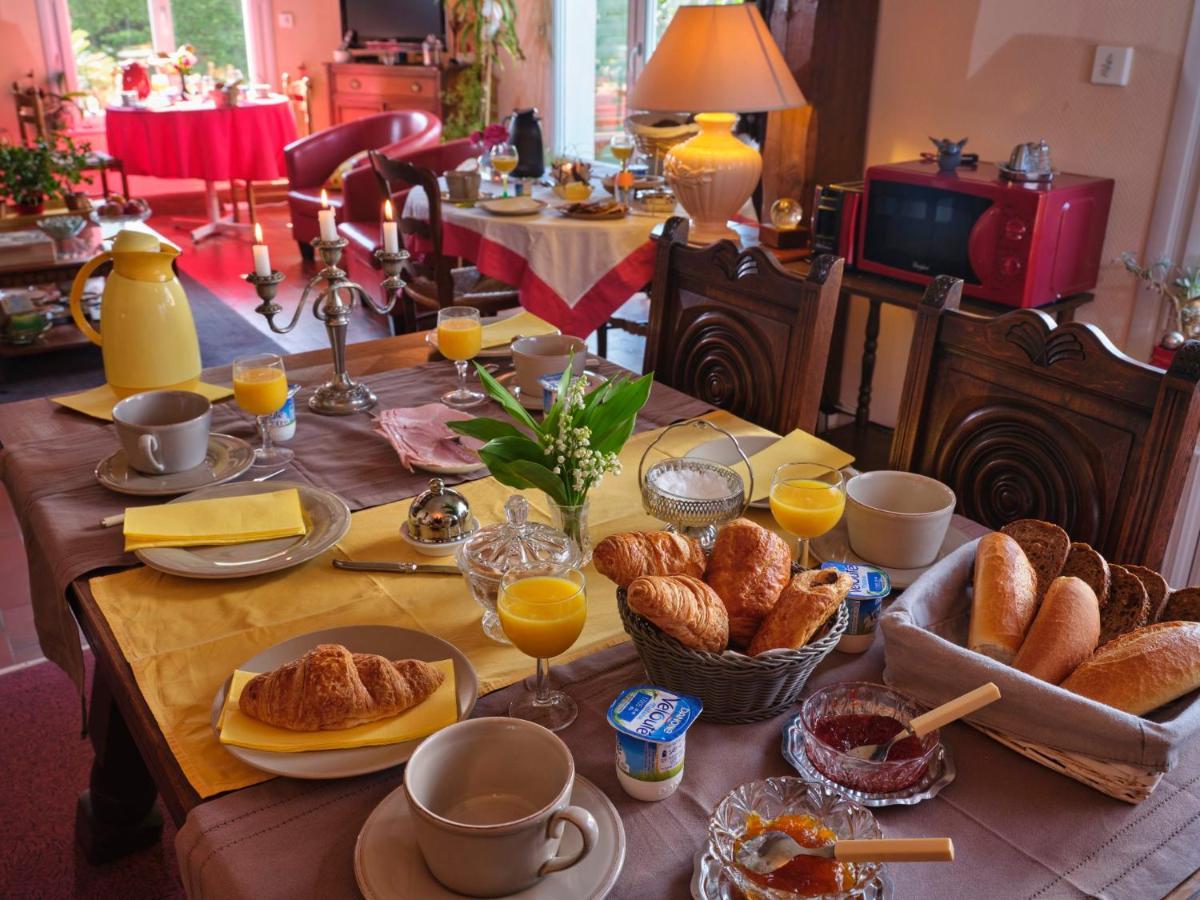 Bed and Breakfast Les Roses Santec Екстер'єр фото