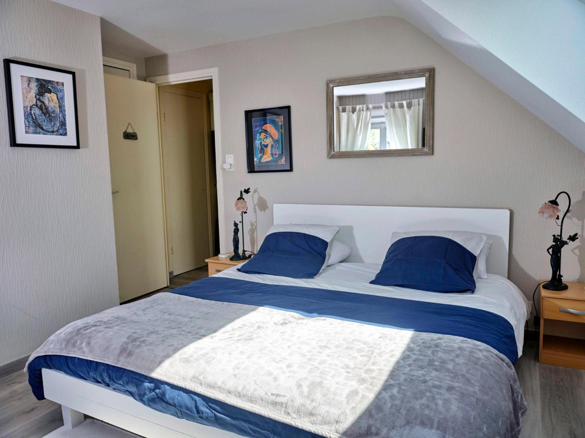 Bed and Breakfast Les Roses Santec Екстер'єр фото